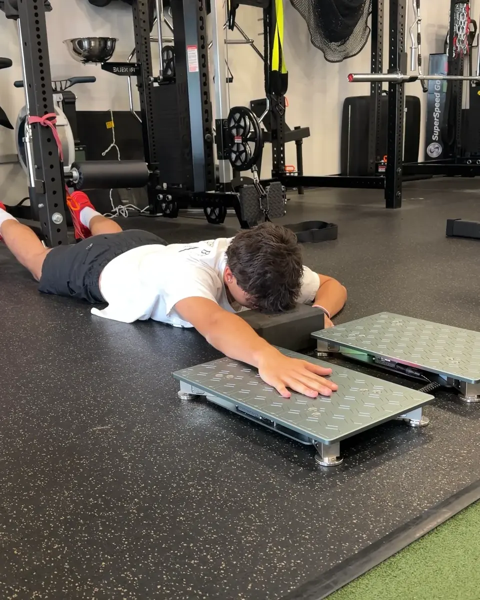 Athlete completing a VALD performance assessment